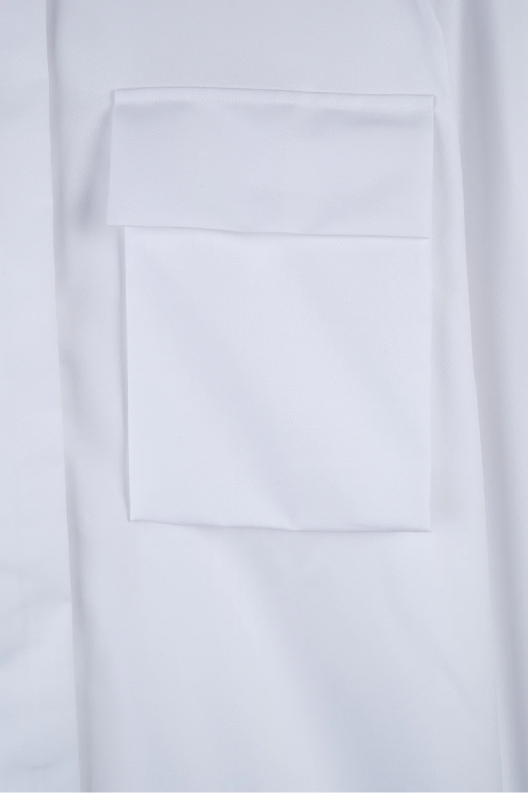 Chemise col souple confort deux grandes poches - Blanche - Image 3
