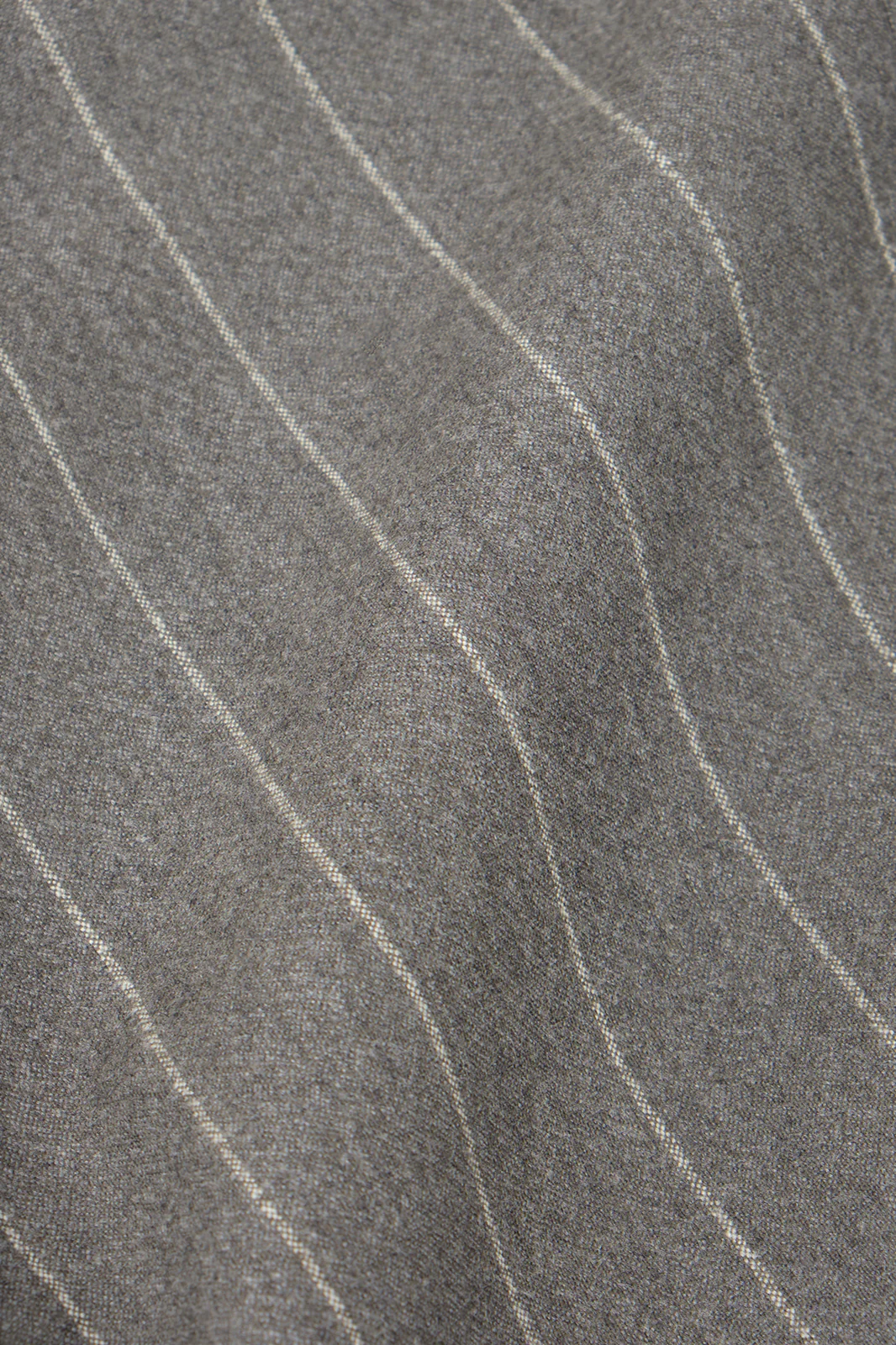 Costume croisé et pantalon patte de serrage - Gris à rayures - Image 6