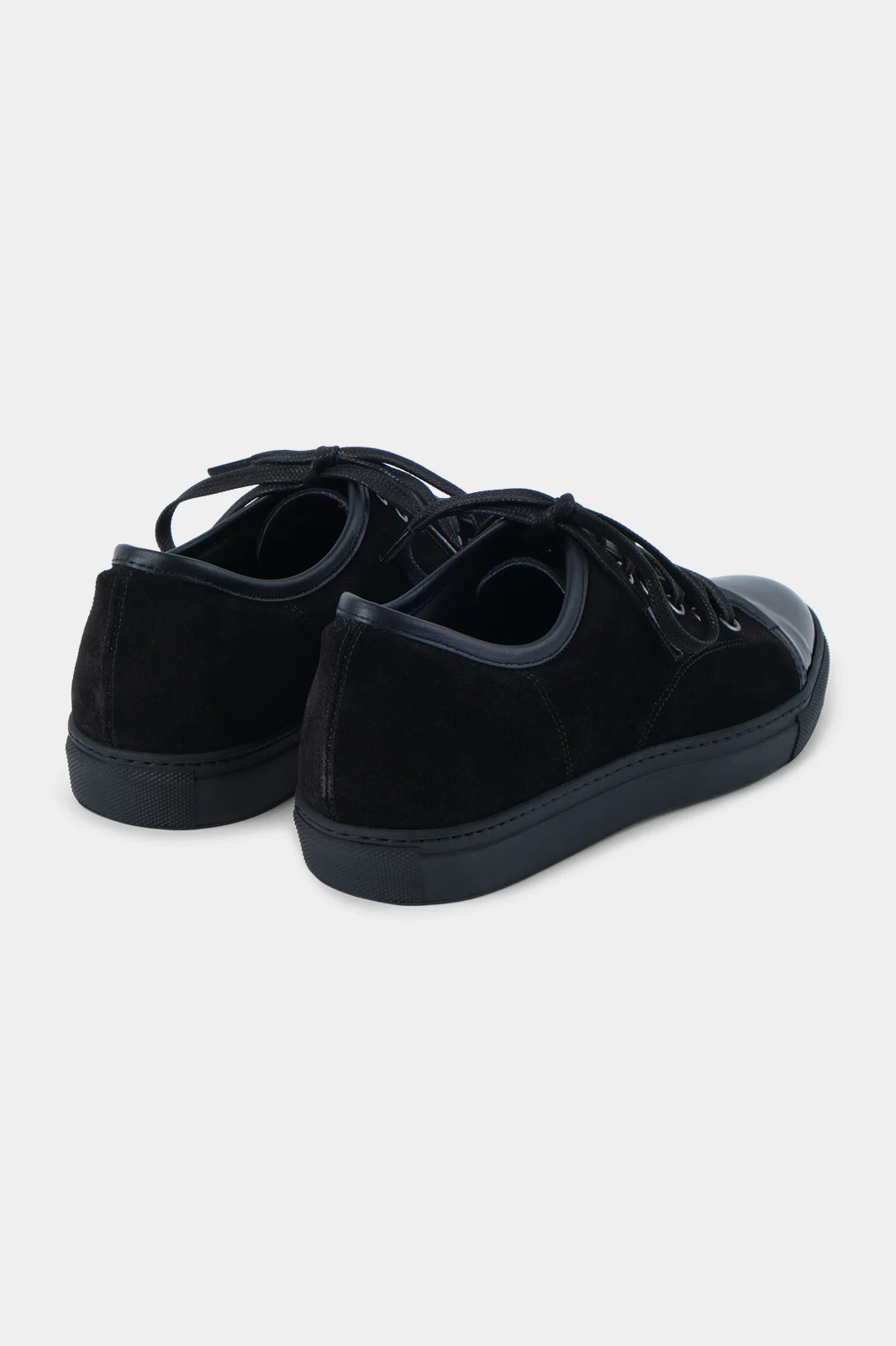 Sneaker bout verni et semelle noire - Noir - Image 3