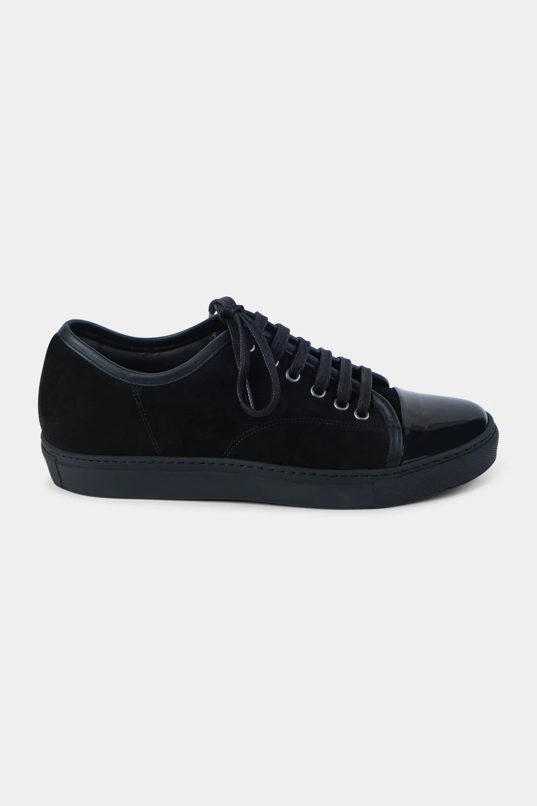 Sneaker bout verni et semelle noire - Noir - Image 4